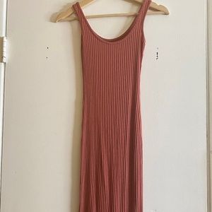 Long Blush-Mauve Fitted Dress